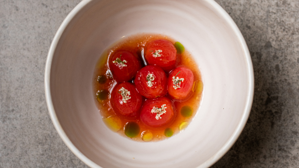 Tomo Seattle tomatoes