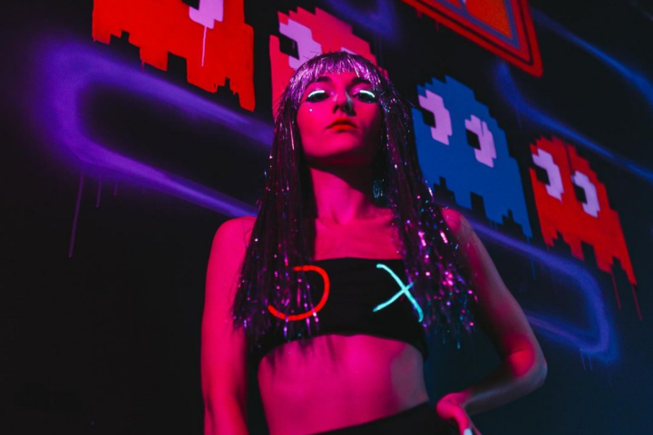 LA Laura Paris Strikes a Chord with "Game Over"